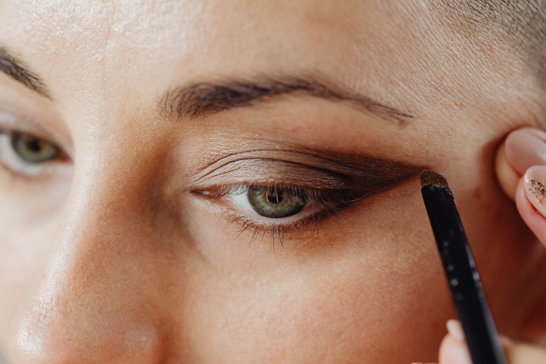 Holiday Party Makeup Tutorial: Glam Looks Made Easy