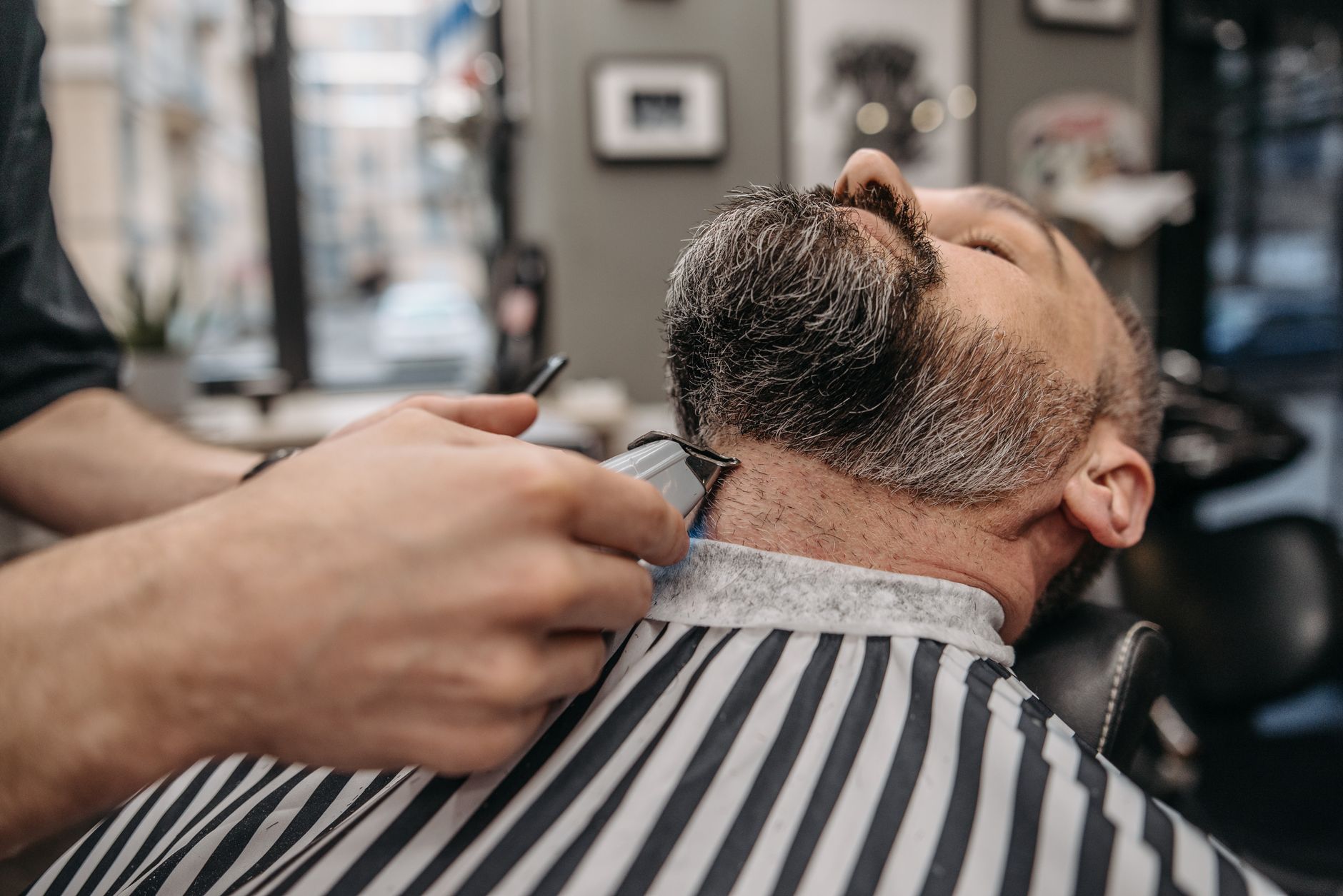 How to Trim and Shape a Beard Properly