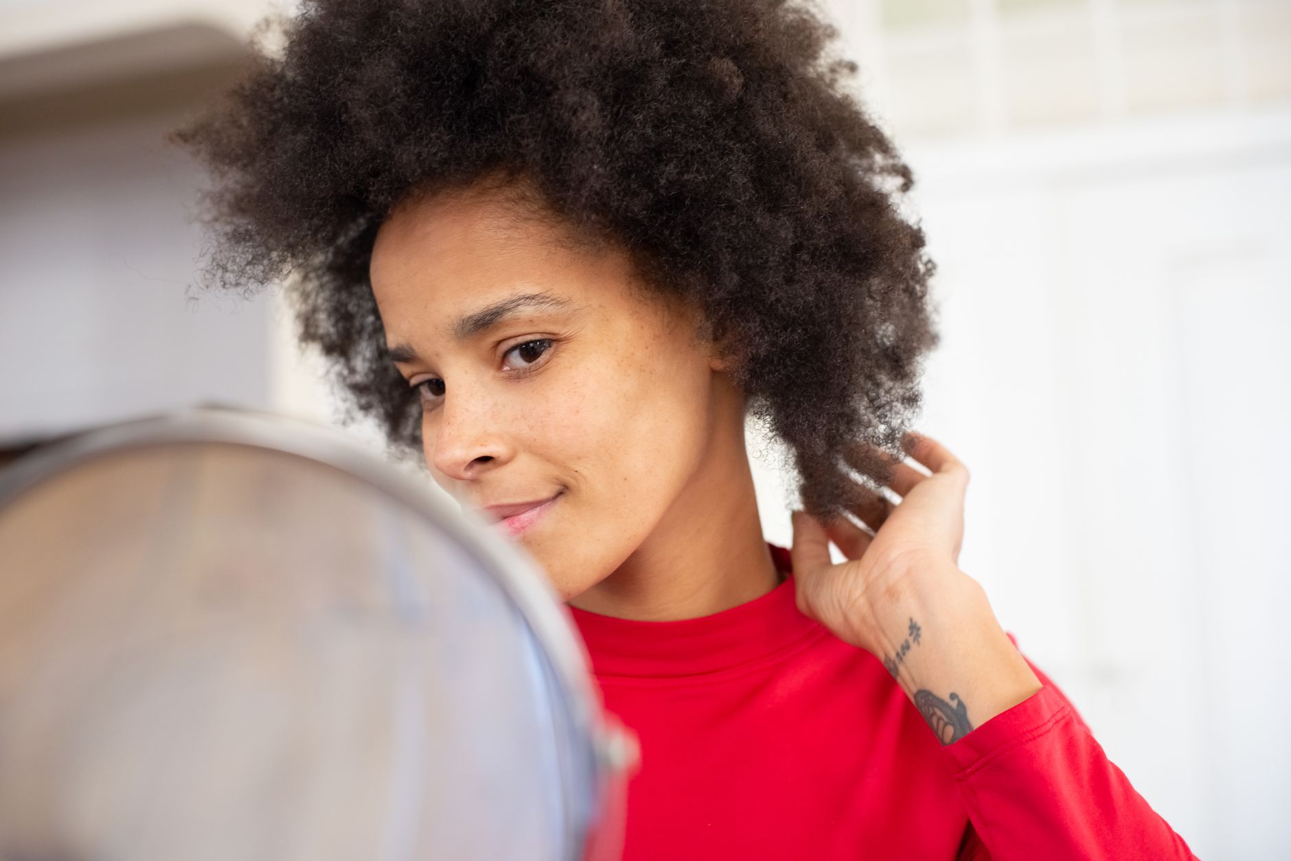 How to Care for Low Porosity Hair: A Complete Guide