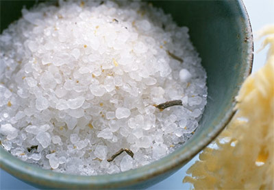 salt scrub tightening skin
