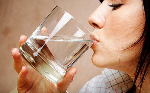 DIET FOR SLIM BODY FOR MEN Drink Plenty of Water